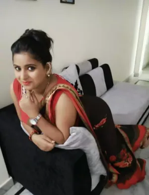 Call Girl Urmila Hapur Low Price Genuine
