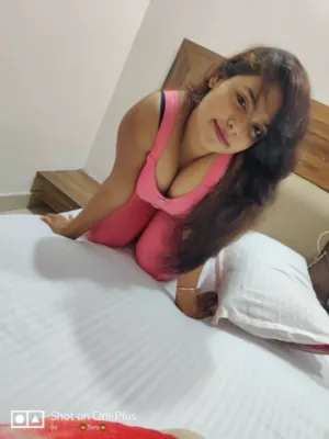 Shivangi Gurgaon Sector 57 Call Girl Cash Payment