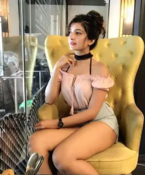 Call Girl Aastha Sector 10 Dwarka Low Price Genuine