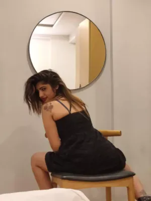 Ishita Gurgaon Sector 102 Call Girl Cheap Price And Genuine