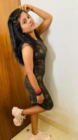 Genuine Young Call Girl Ishanvi Noida Sector 60
