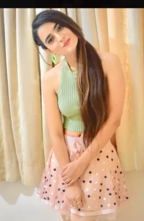 Myself Low Price Call Girl Mehak Noida Sector 124