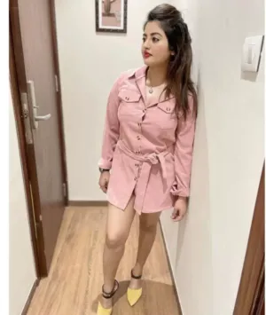 My Self Shreya Sadar Bazar Top Models And