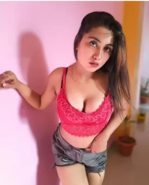 Karishma Gurgaon Sector 18 Call Girl Low Price Genuine