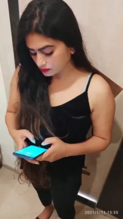 Sainik Colony High Profile Tamiltelgu Aunty Available Low