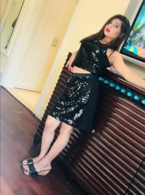 Genuine Young Call Girl Divyanshi Gurgaon Sector 61