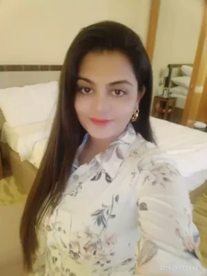 Manisha Nehru Place Call Girl Affordable