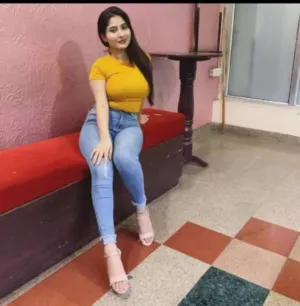 Call Girl Devika Gurgaon Sector 5 Genuine Young